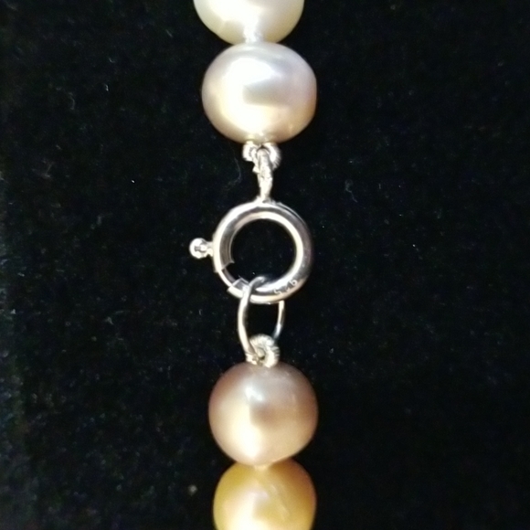 Freshwater Pearls Bracelet - Picture 3 of 6